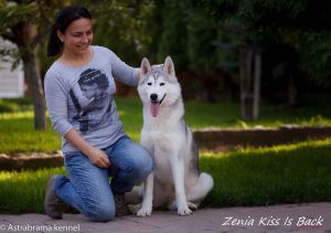 ASTRA BRAMA ZENIA KISS IS BACK